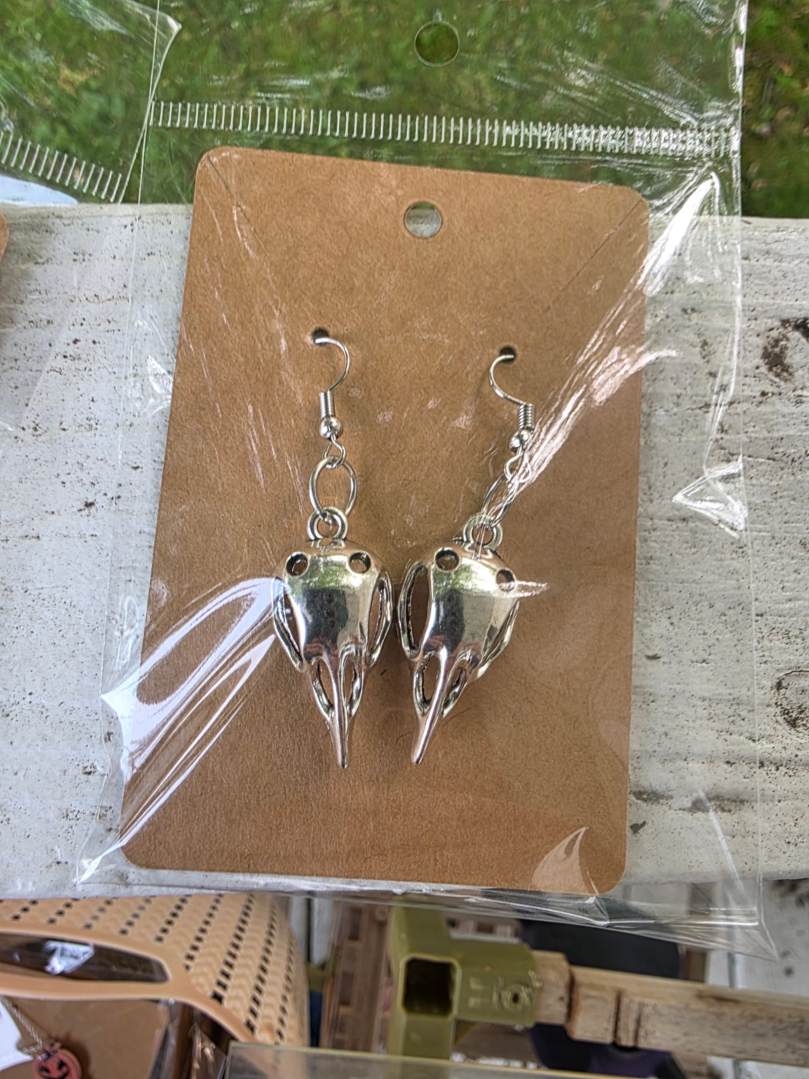 Raven Skull Earrings – Hollowed Gaze Edition 🖤🪶